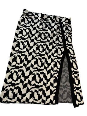 FUTURE COLLECTIVE Long Skirt w/ Side Slit. Cotton. Black / White Geometric 1XL
